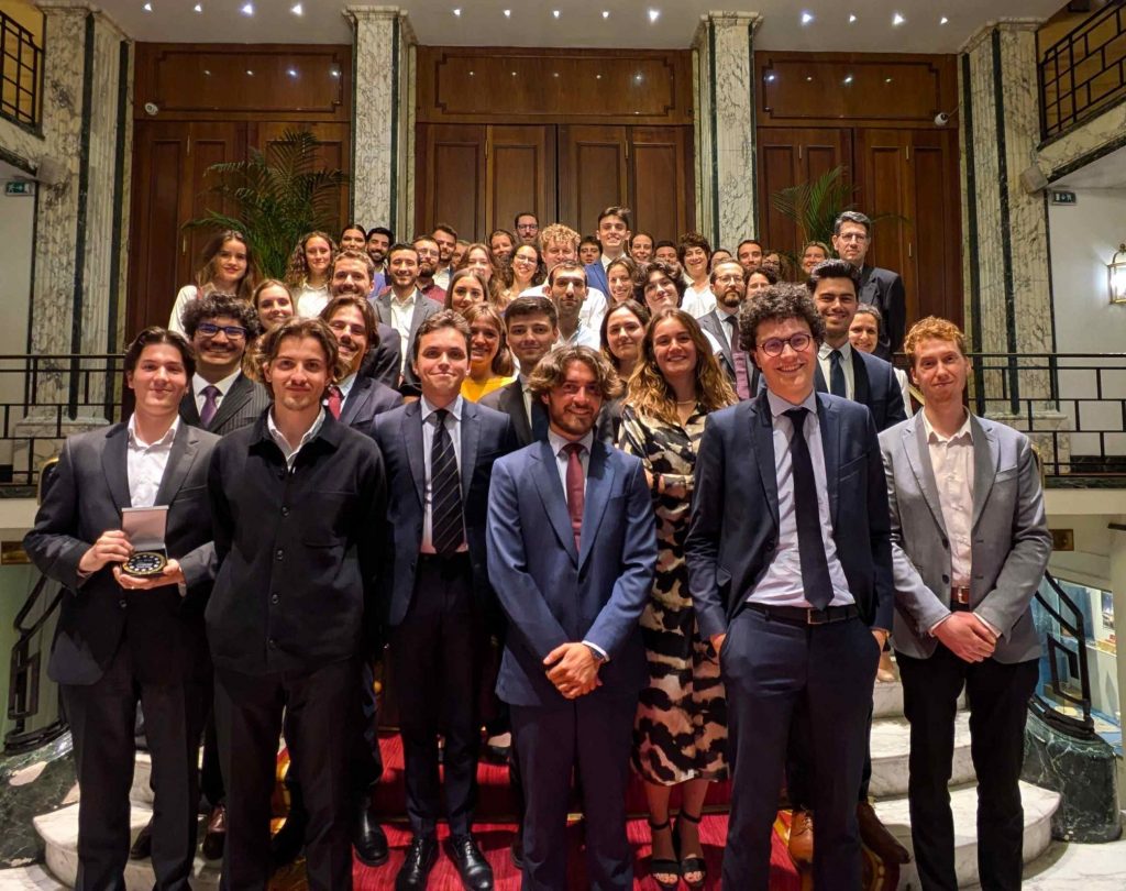 Ensemble des participants à la cérémonie de remise des prix de l’édition 2024 du Concours